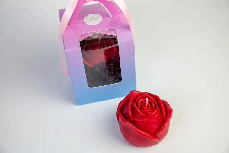 For Play Rose Drip Candle in Red