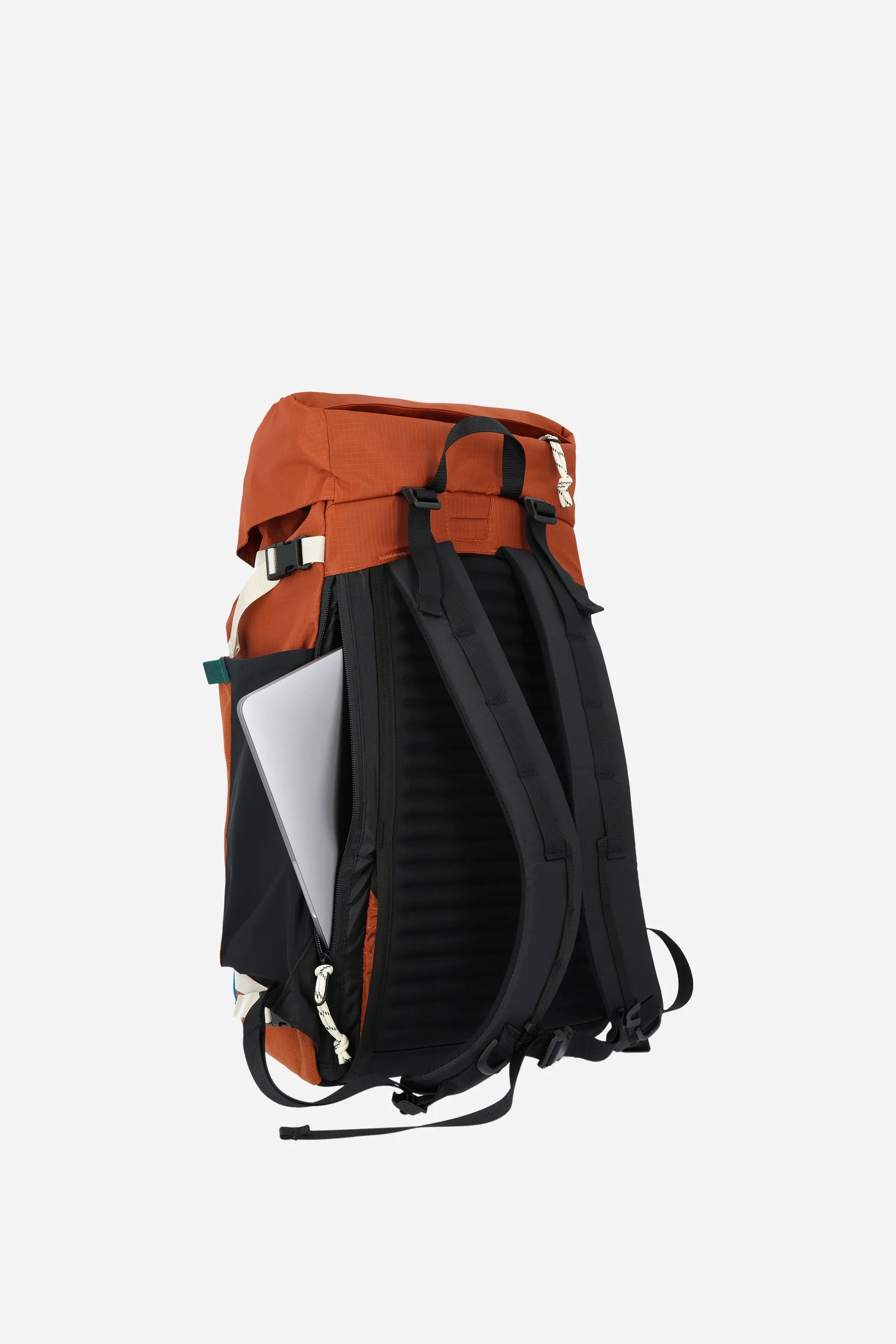 Mountain Pack 28L Black/Black