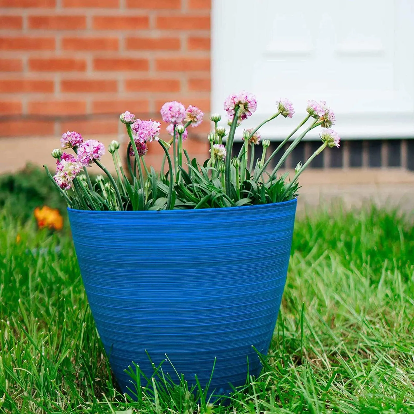 Stylish Glossy Outdoor Flower Pots (Pack of 2)