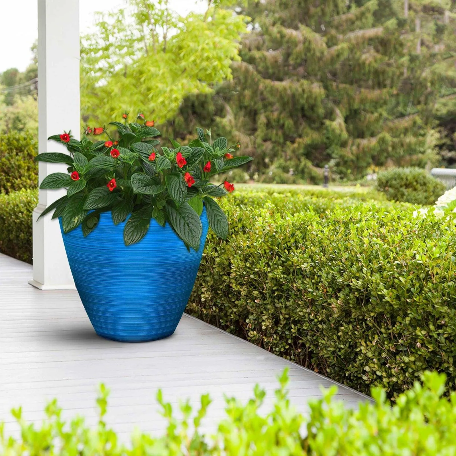 Stylish Glossy Outdoor Flower Pots (Pack of 2)