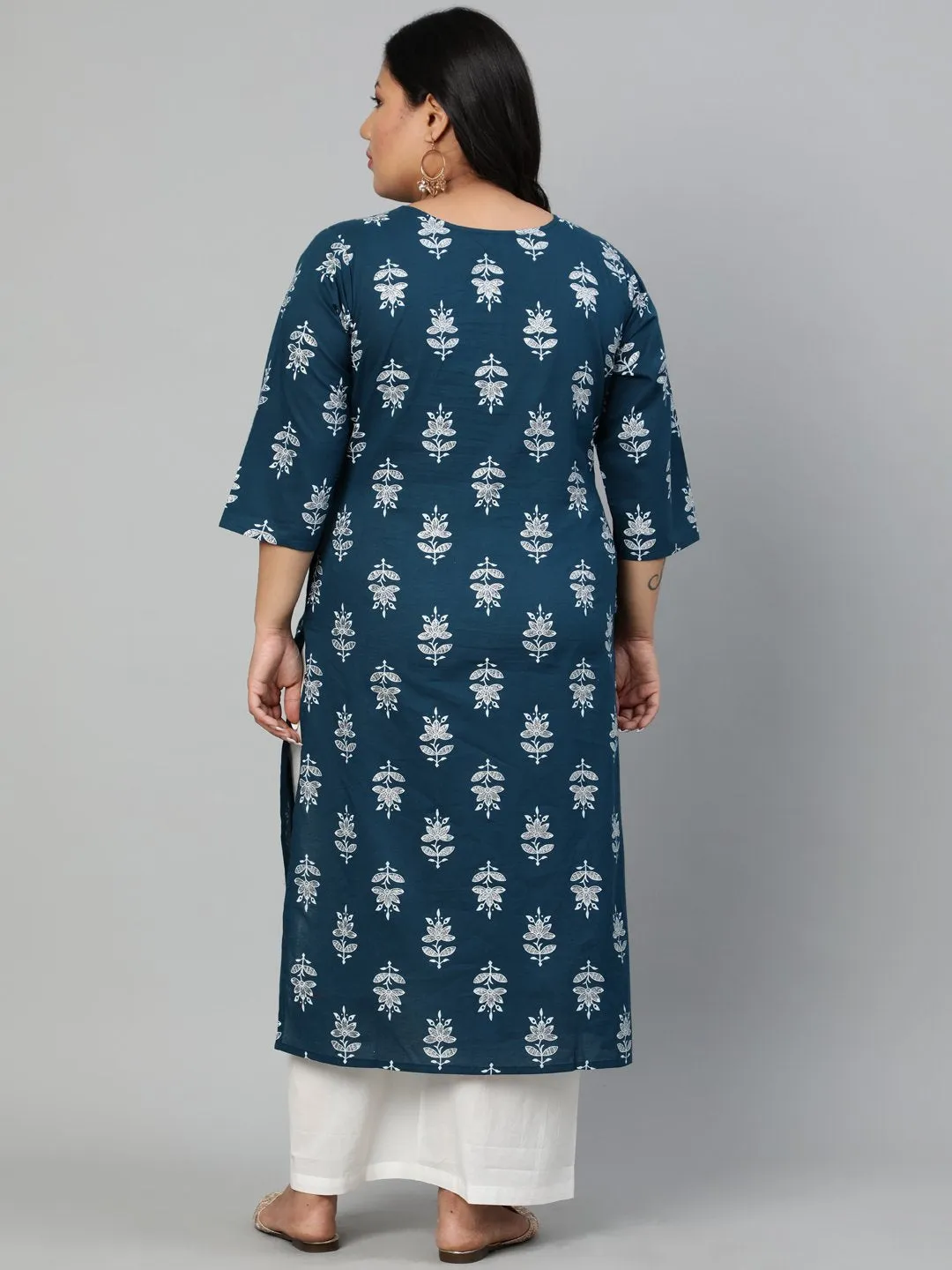 Women Teal Blue Printed Straight Kurta With V Neck & Three Quarters Sleeves